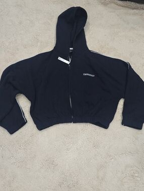 Black Cropped Hoodie Zip-Up with Contrast Piping